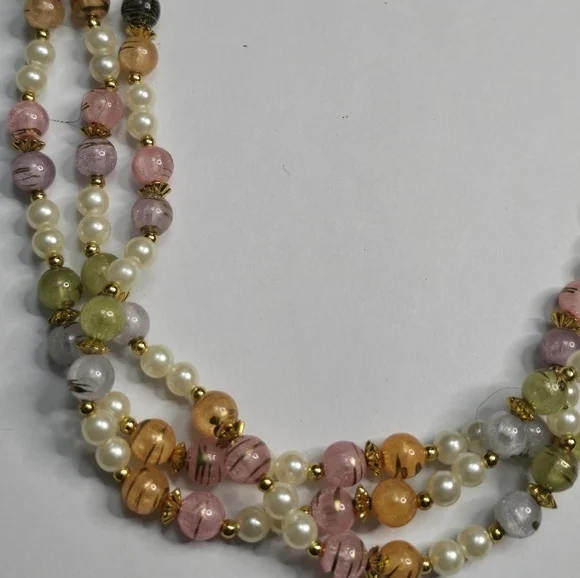 Treska Vintage Style Triple Strand Multicolor Faux Pearl Pastel Bead Necklace - Picture 6 of 7